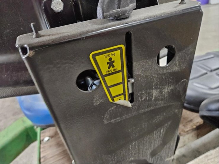 #2484-•-blue-ford-seat-w/-mount-image-7