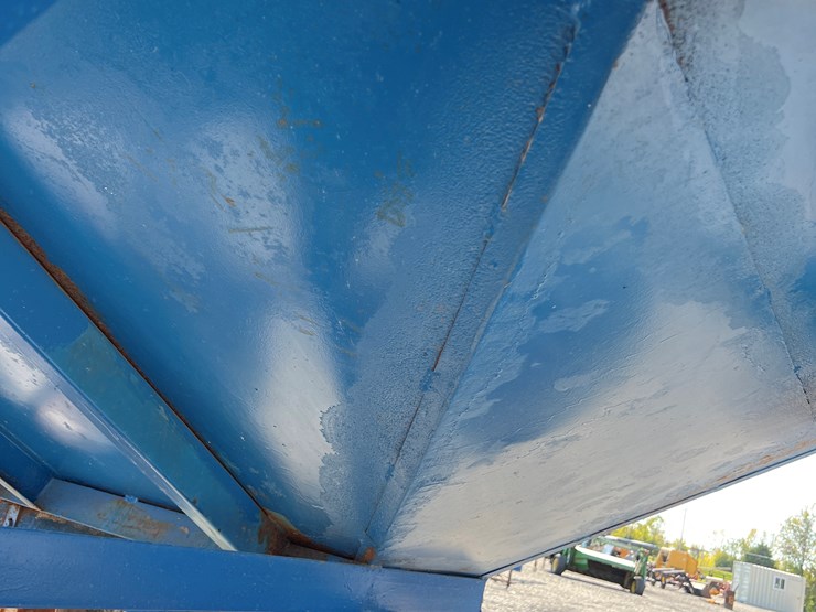 #889-•-blue-gravity-wagon-image-7