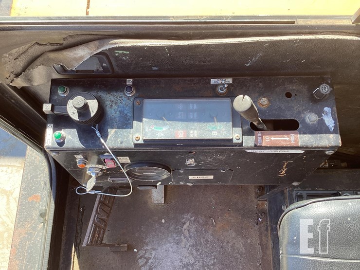 2010-morooka-mst1500vd-image-14