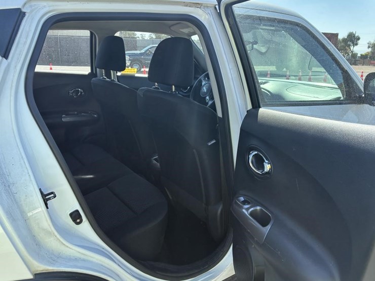 2013-nissan-juke-image-10