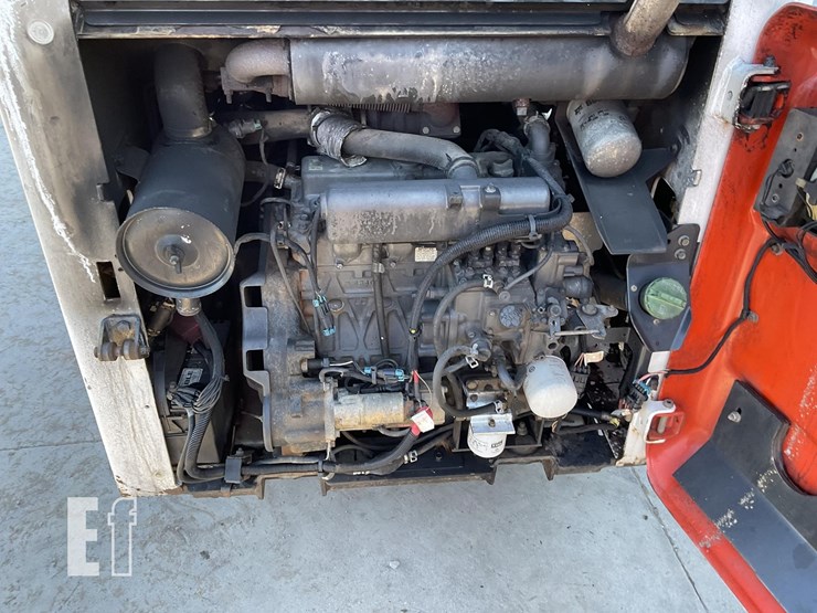 2007-bobcat-s205-image-11