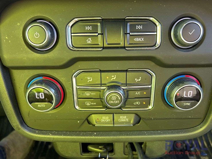 2021-chevrolet-tahoe-image-20