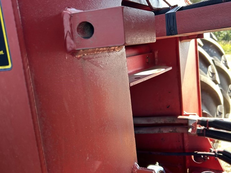 international-1586-image-55