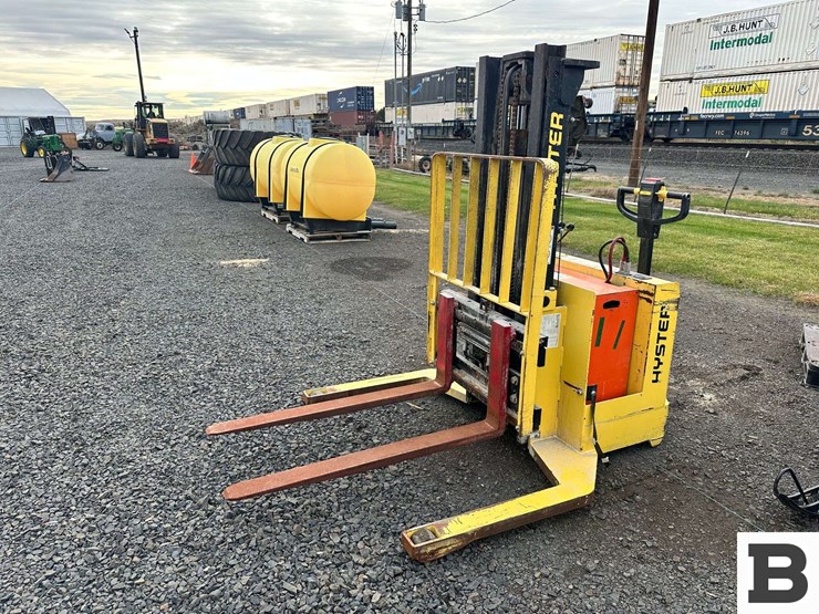 hyster-w30xta-electric-forklift-image-6