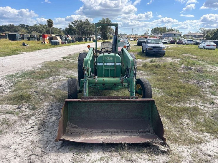 john-deere-2040-image-18