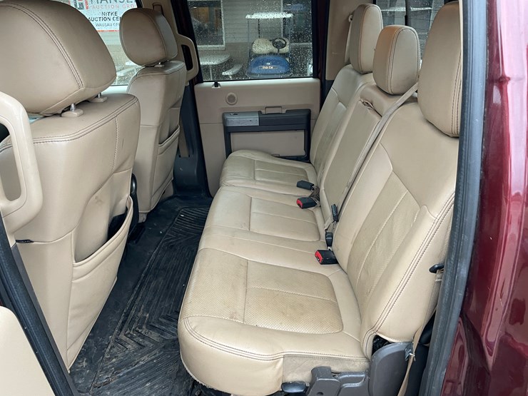 2013-ford-f350-image-30