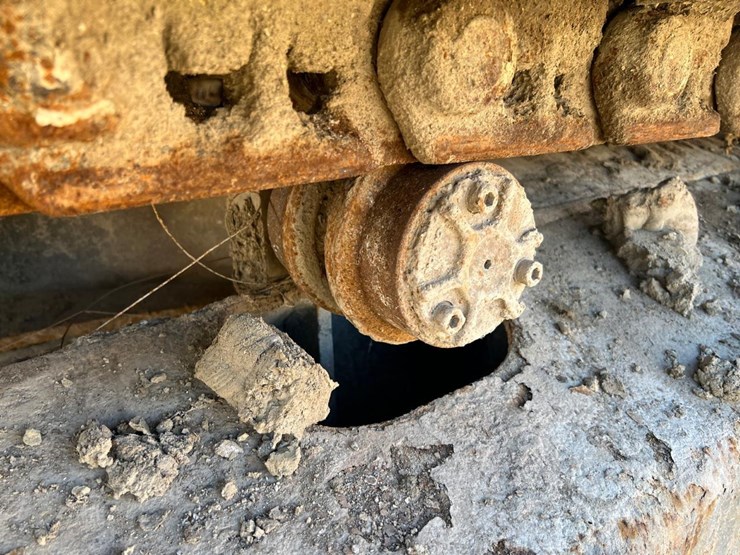 volvo-ec160-image-16