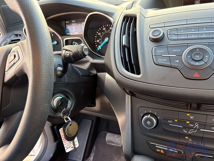 2019-ford-escape-image-15