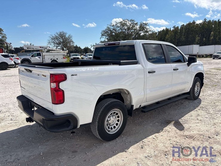 2022-chevrolet-1500-image-3