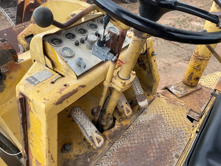 caterpillar-966c-image-19