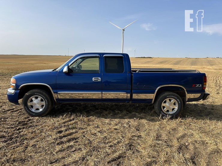 2004-gmc-sierra-1500-sle-image-10