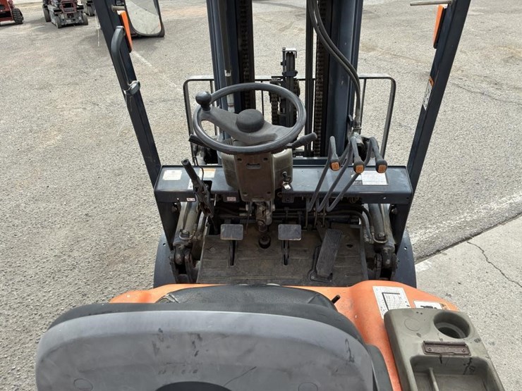 2014-doosan-g25g-image-17