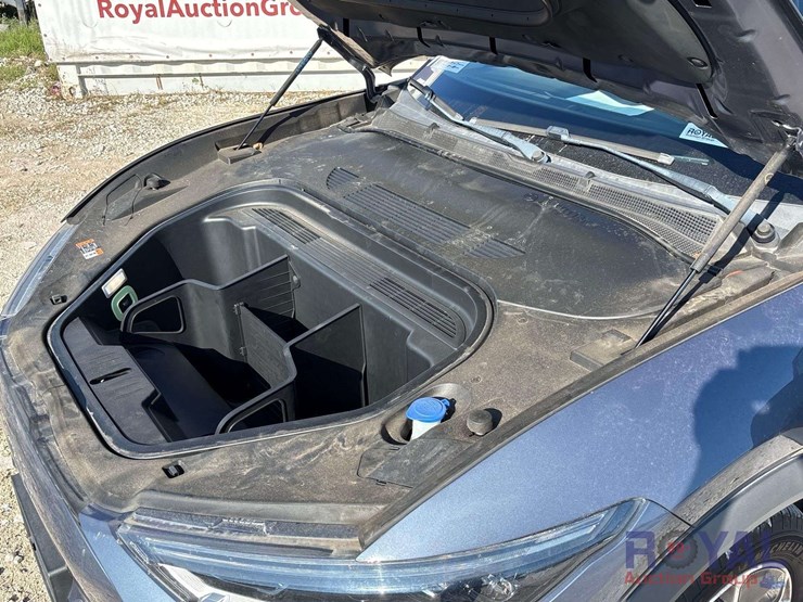 2021-ford-mustang-mach-e-image-9