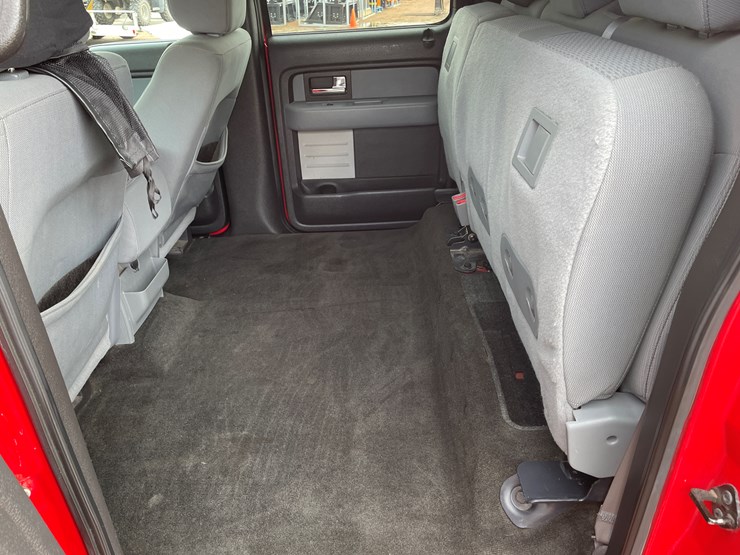 2013-ford-f150-image-27