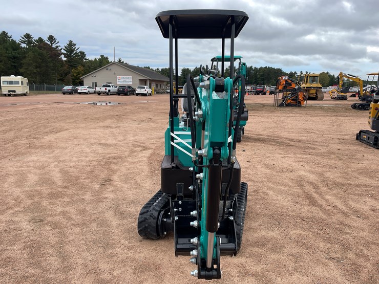 #1697-•-agt-mh12rx-mini-excavator-image-2