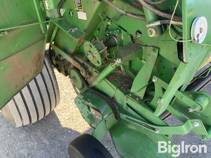 2014-john-deere-569-image-16