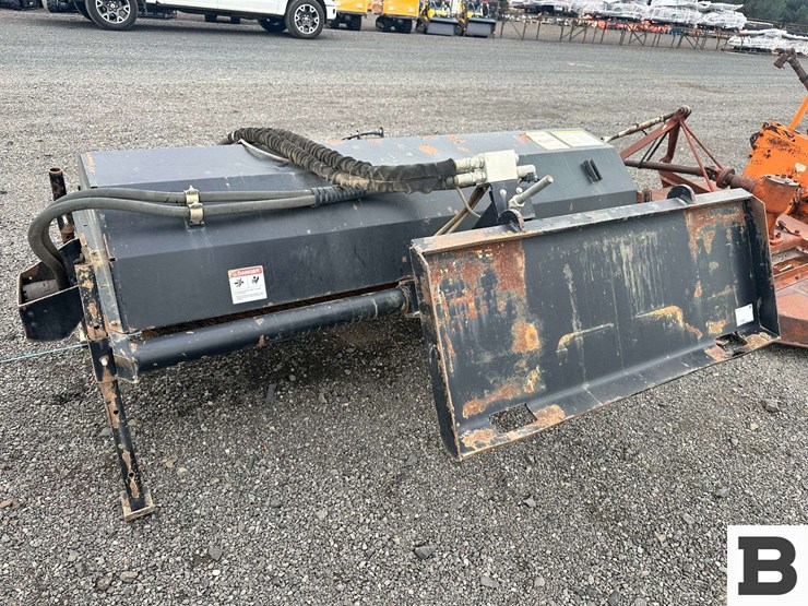 john-deere-worksite-pro-ba84-brush-attachment-image-3