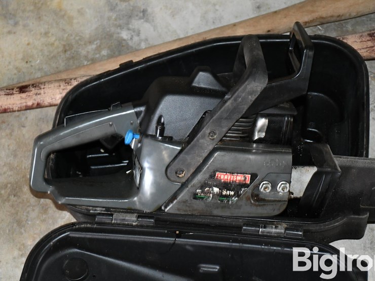 pickaxes-&-chainsaw-image-14