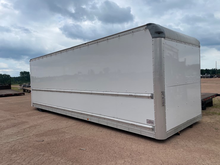 #3326-•-26’6”-van-box-image-3