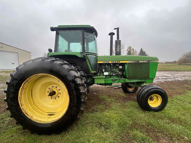 john-deere-4840-image-9