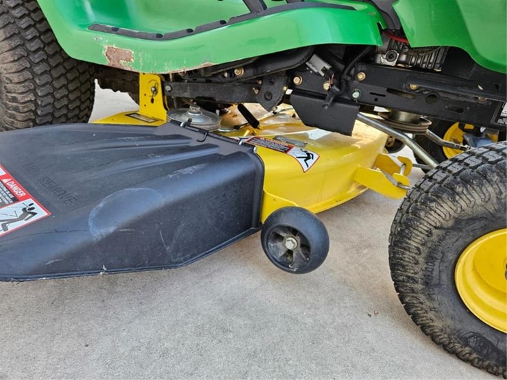 john-deere-x300-image-11