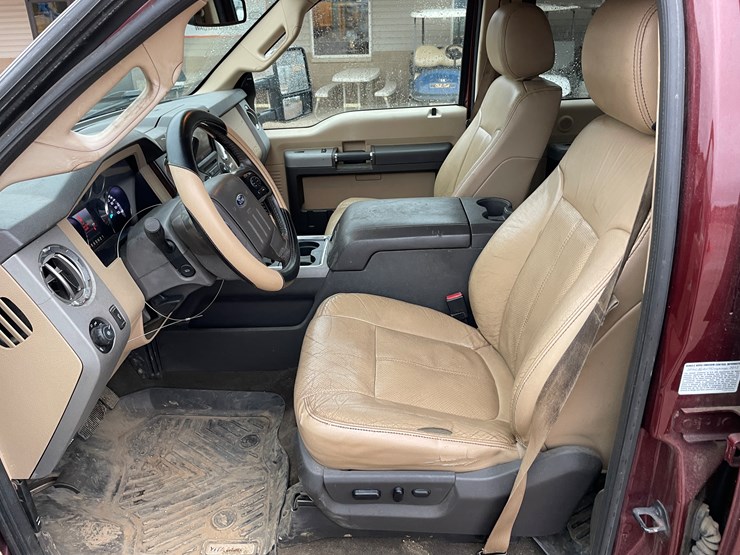 2013-ford-f350-image-25