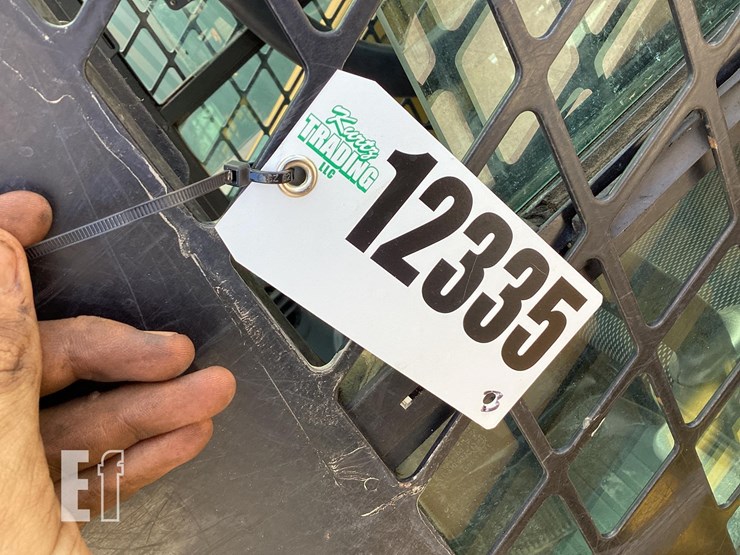 2022-caterpillar-279d3-image-21