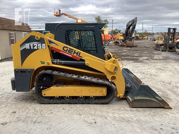 2014-gehl-rt250-image-5