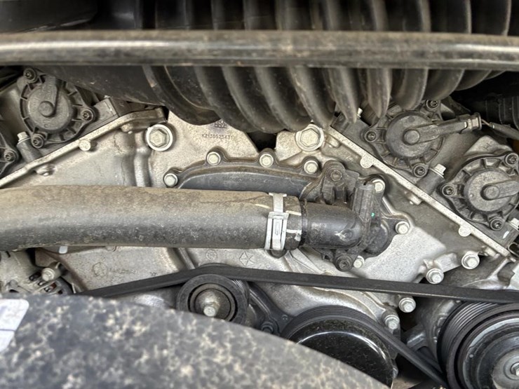 2021-dodge-charger-sedan-image-9