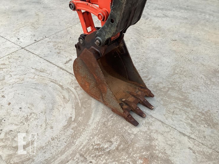 2021-kubota-u55-5-image-9