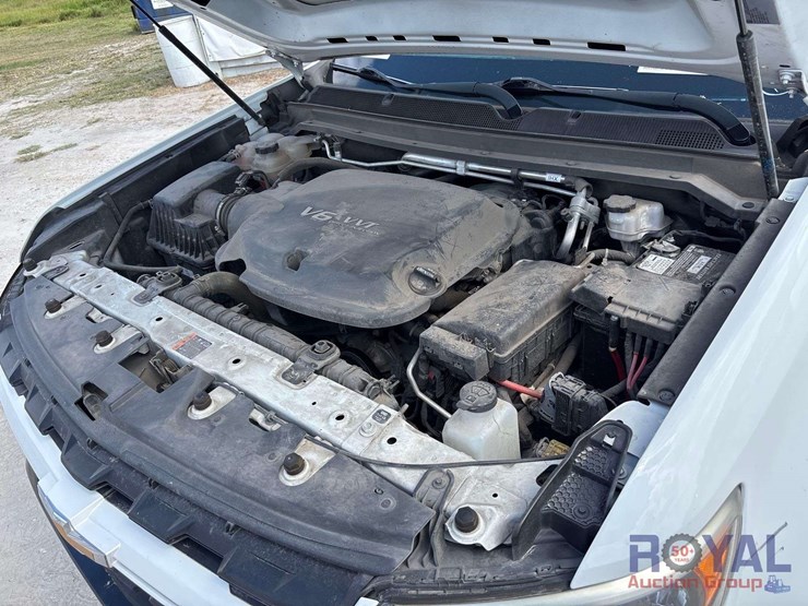 2021-chevrolet-colorado-image-12