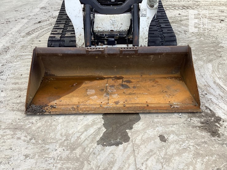 2022-bobcat-t770-image-9