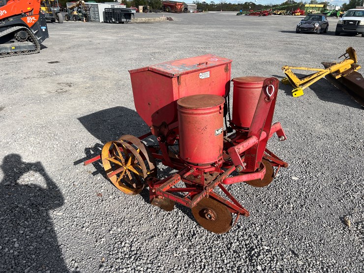 massey-ferguson-39-image-6