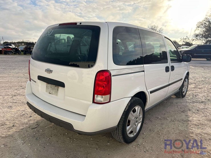 2007-chevrolet-uplander-image-3