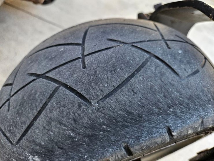 #2482-•-2012-dixie-chopper-xcaliber-3366-zero-turn-mower-image-27