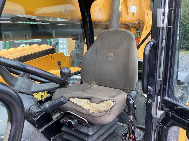 2017-jcb-512-56-image-13