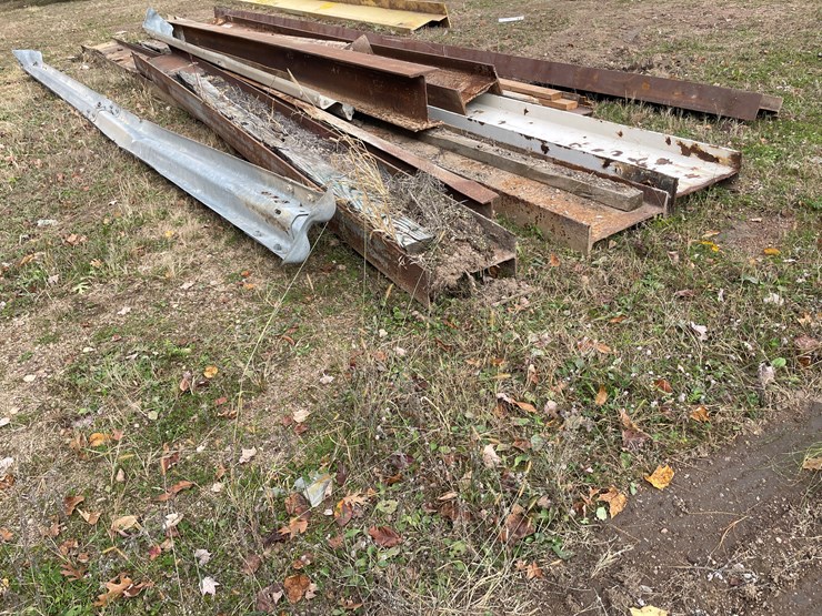 #3369-•-assorted-i-beams-image-4