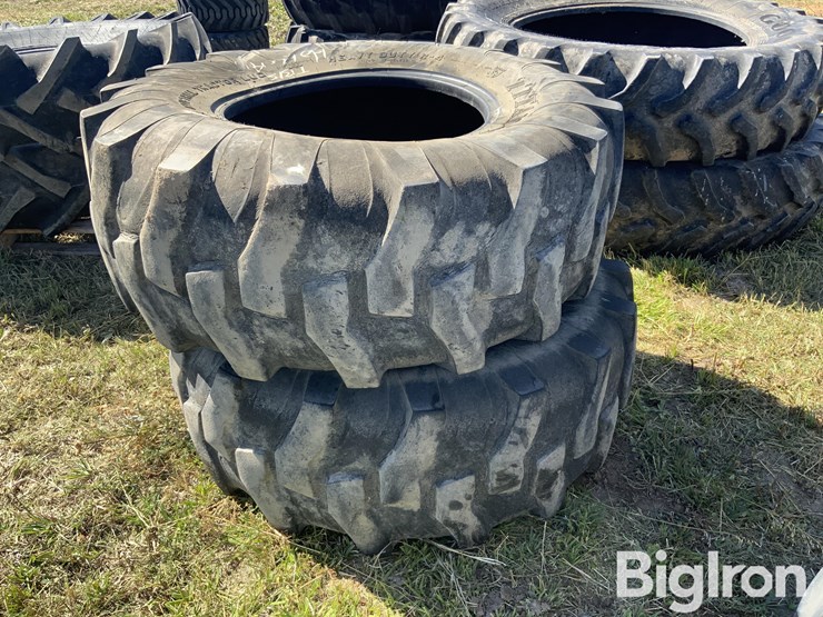 titan-18.2-26-tractor-tires-image-3