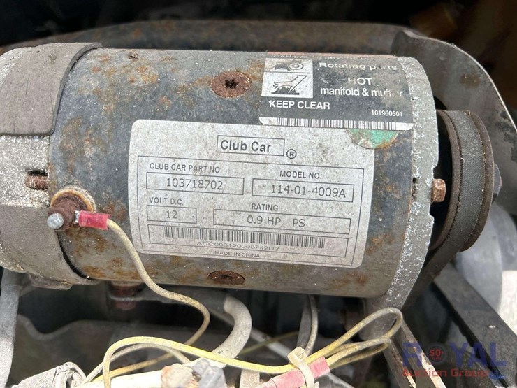 2012-club-car-carryall-1-image-8