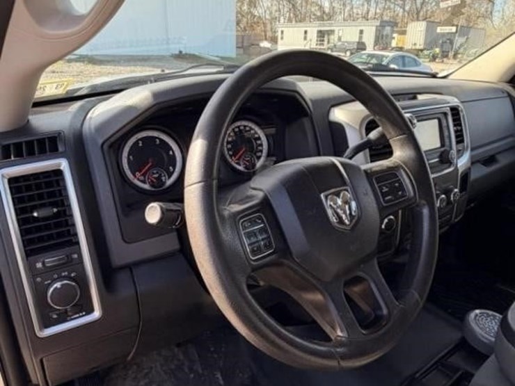 2015-ram-2500-hd-image-22