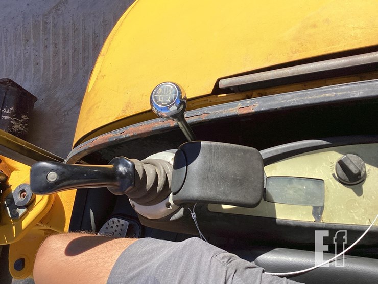 2007-jcb-8040-image-16