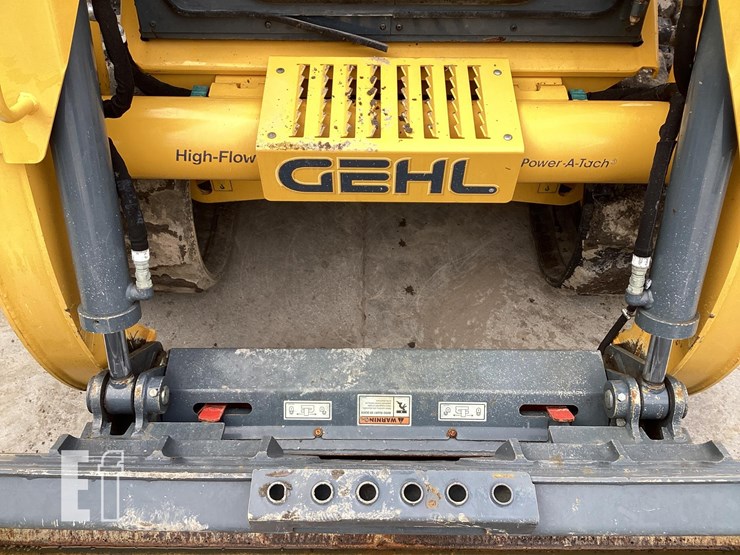 2014-gehl-rt250-image-10