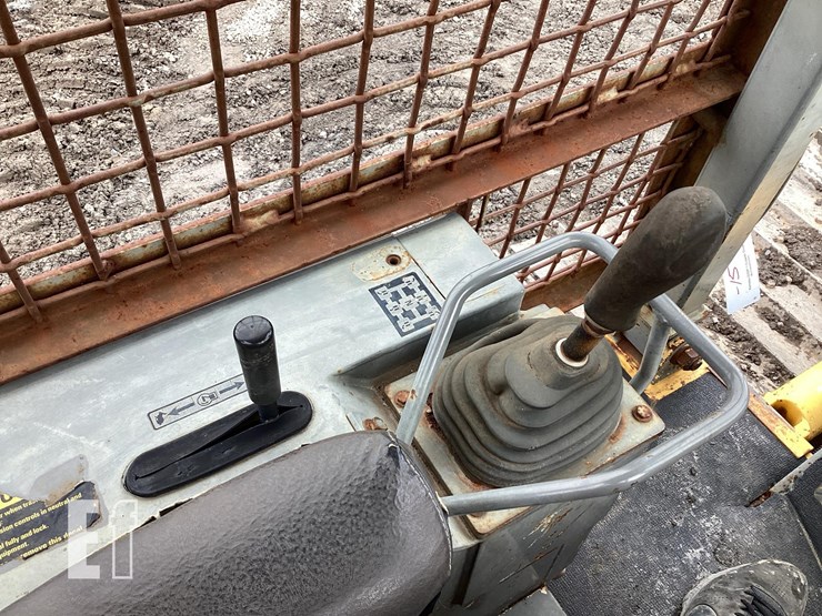 1997-komatsu-d32p-1-image-17