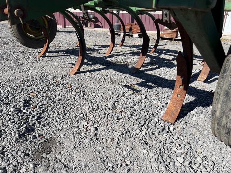 john-deere-1610-image-10