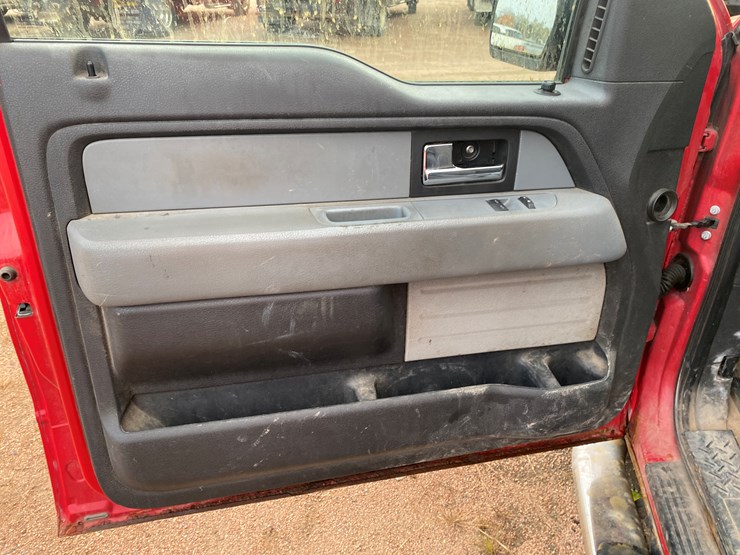 2012-ford-f150-image-30