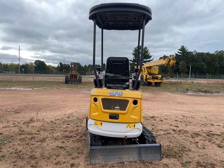 #1791-•-agt-xz20r-mini-excavator-image-6