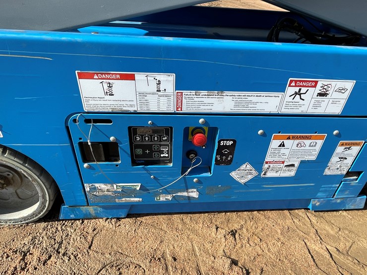 2017-genie-gs1930-image-12