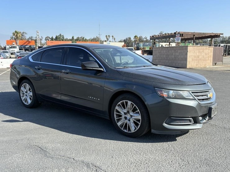 2018-chevrolet-impala-sedan-image-2
