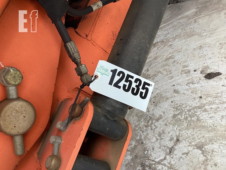 2008-jlg-800s-image-18