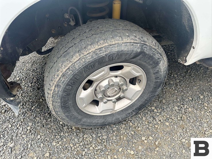 2011-ford-f350-image-10